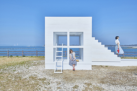 �u�C�[�X�g�n�E�X Reborn�v ���S�P���z������